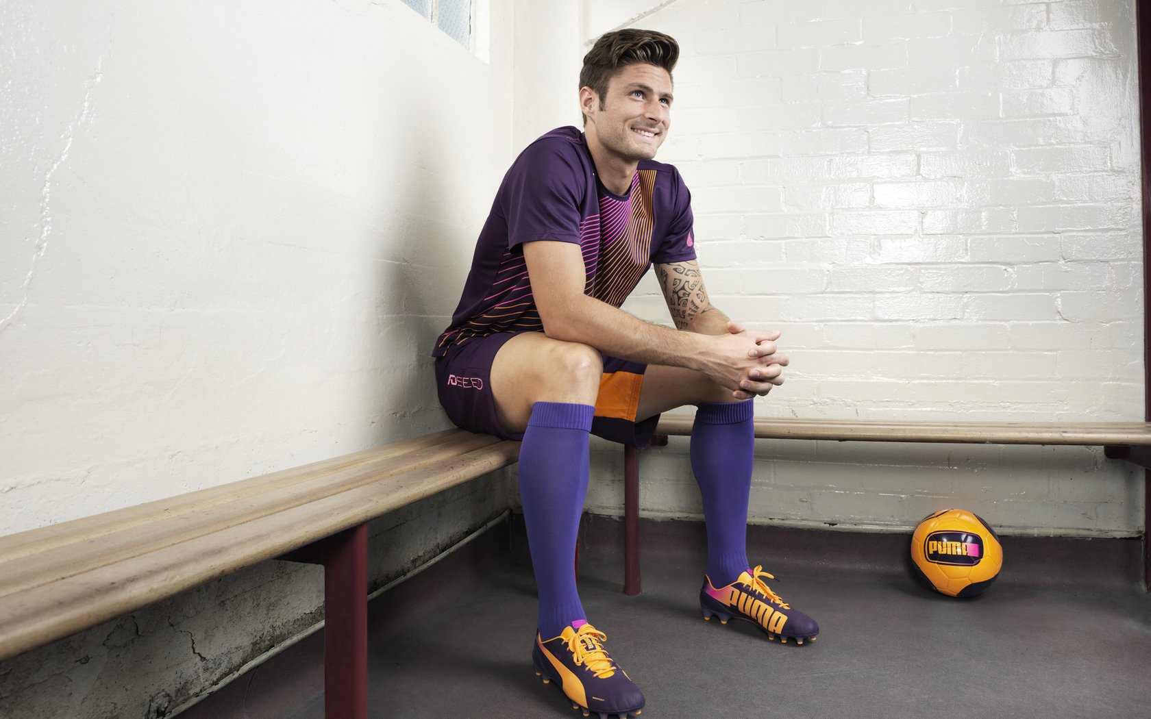 开云体育官方下载-中国足球国家队伤病管理体系日益完善,足球伤病名单